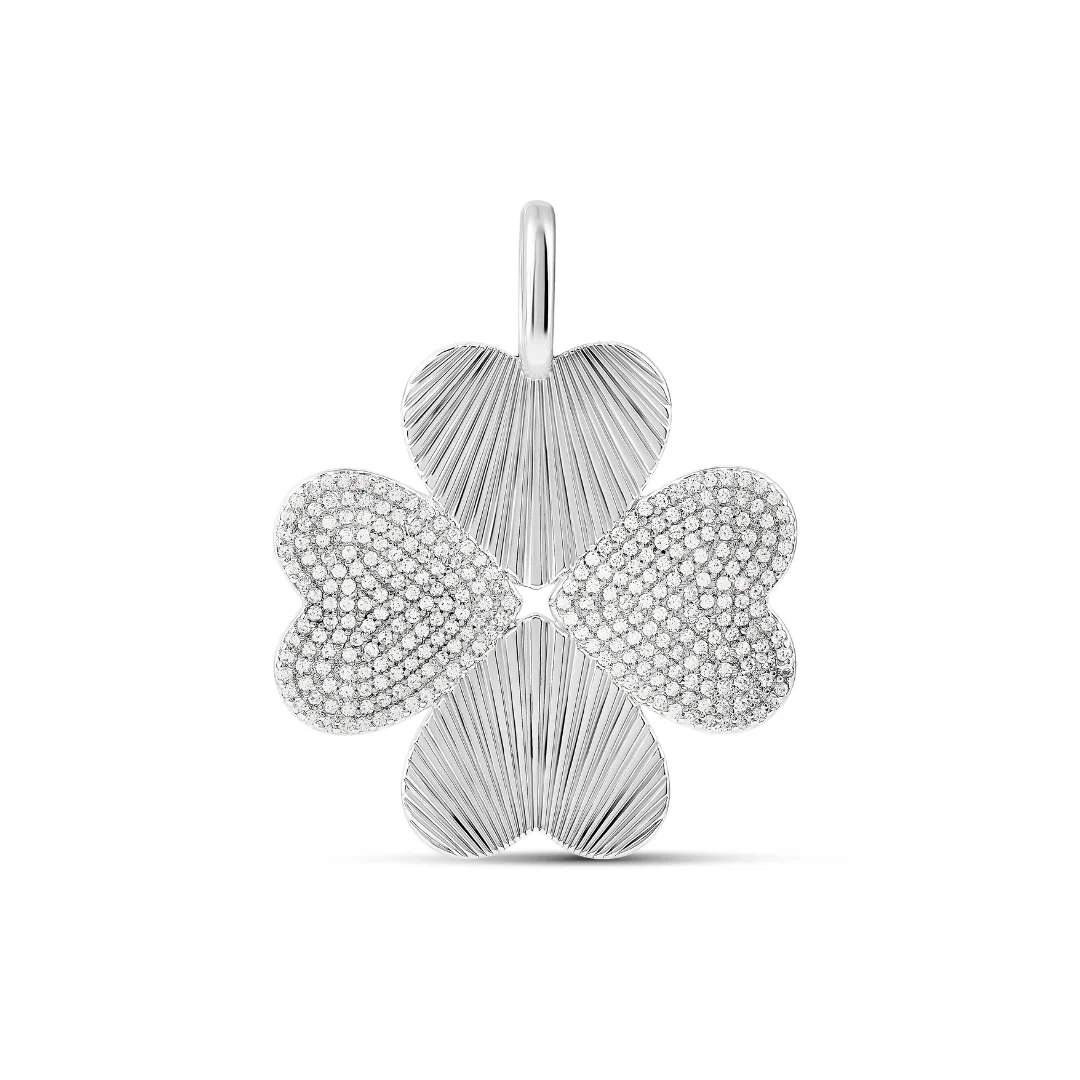 Fluted Heart Clover Charm - Image 3